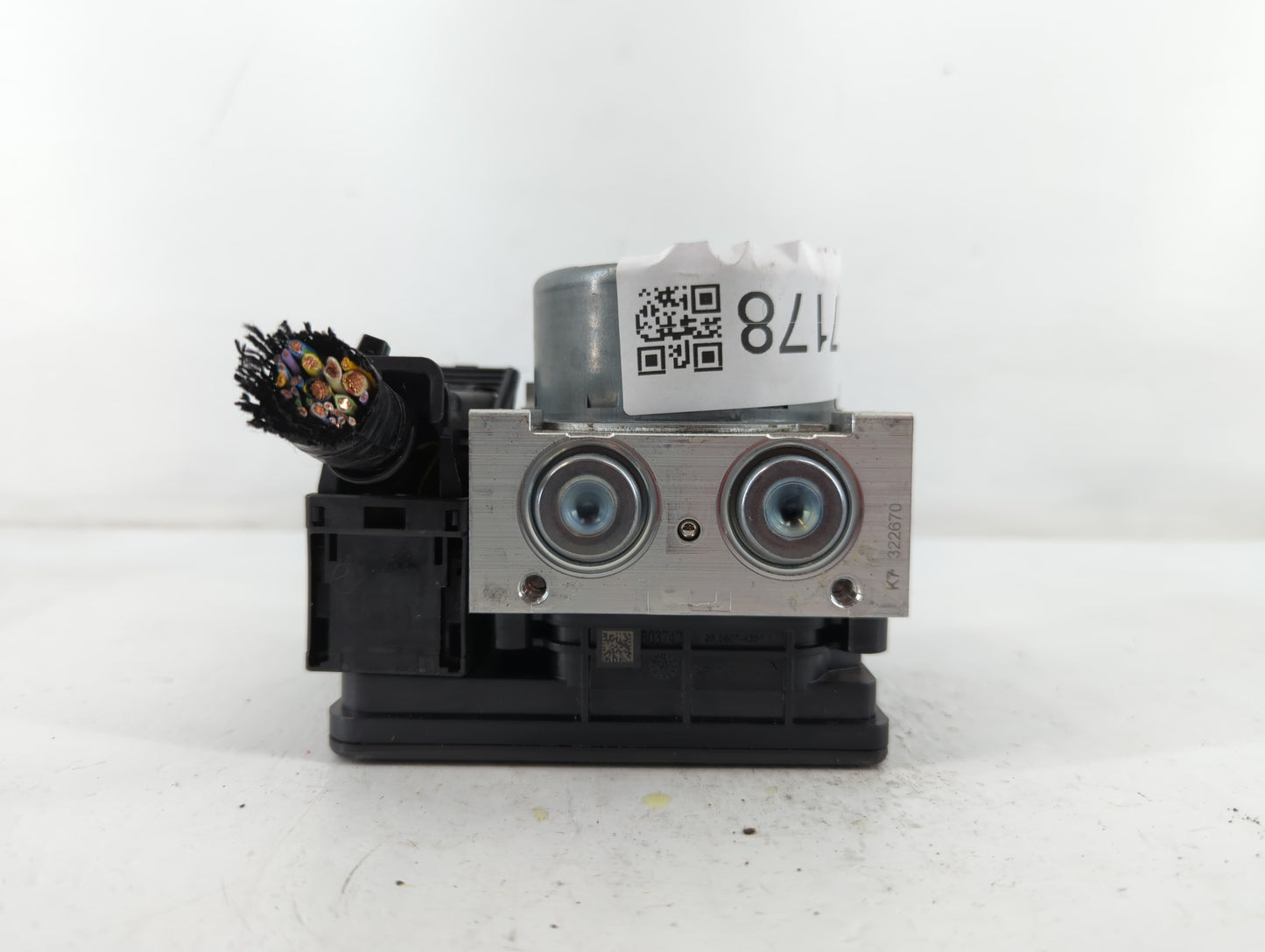 2019-2020 Ford Edge ABS Pump Control Module Replacement P/N:L2GC-2B373-BB Fits Fits 2019 2020 OEM Used Auto Parts - Oemuseda