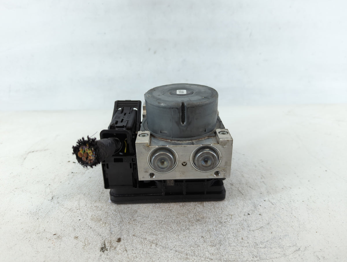 2019-2020 Ford Edge Anti-Lock Brake ABS Pump Module Actuator OEM P/N:L2GC-2B373-BA Fits Fits 2019 2020 OEM Used Auto Parts -