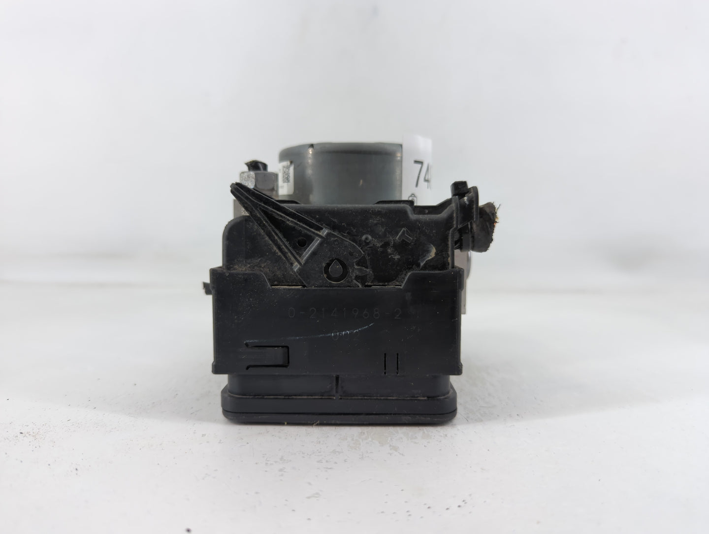 2019-2020 Ford Edge ABS Pump Control Module Replacement P/N:L2GC-2B373-DB Fits Fits 2019 2020 OEM Used Auto Parts - Oemuseda