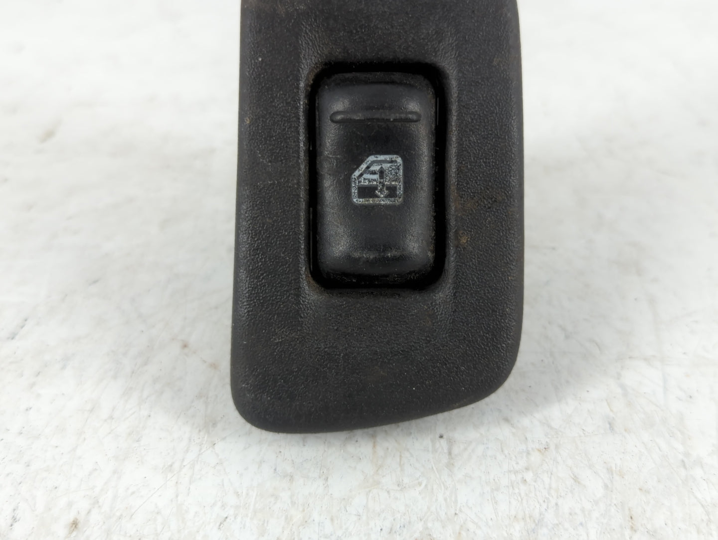 2020 Ford Edge Passenger Right Power Window Switch 22610489 - Oemusedautoparts1.com