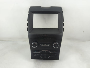 2019-2020 Ford Edge Radio AM FM Cd Player Receiver Replacement P/N:LT4T-18E245-HB Fits Fits 2019 2020 OEM Used Auto Parts - 