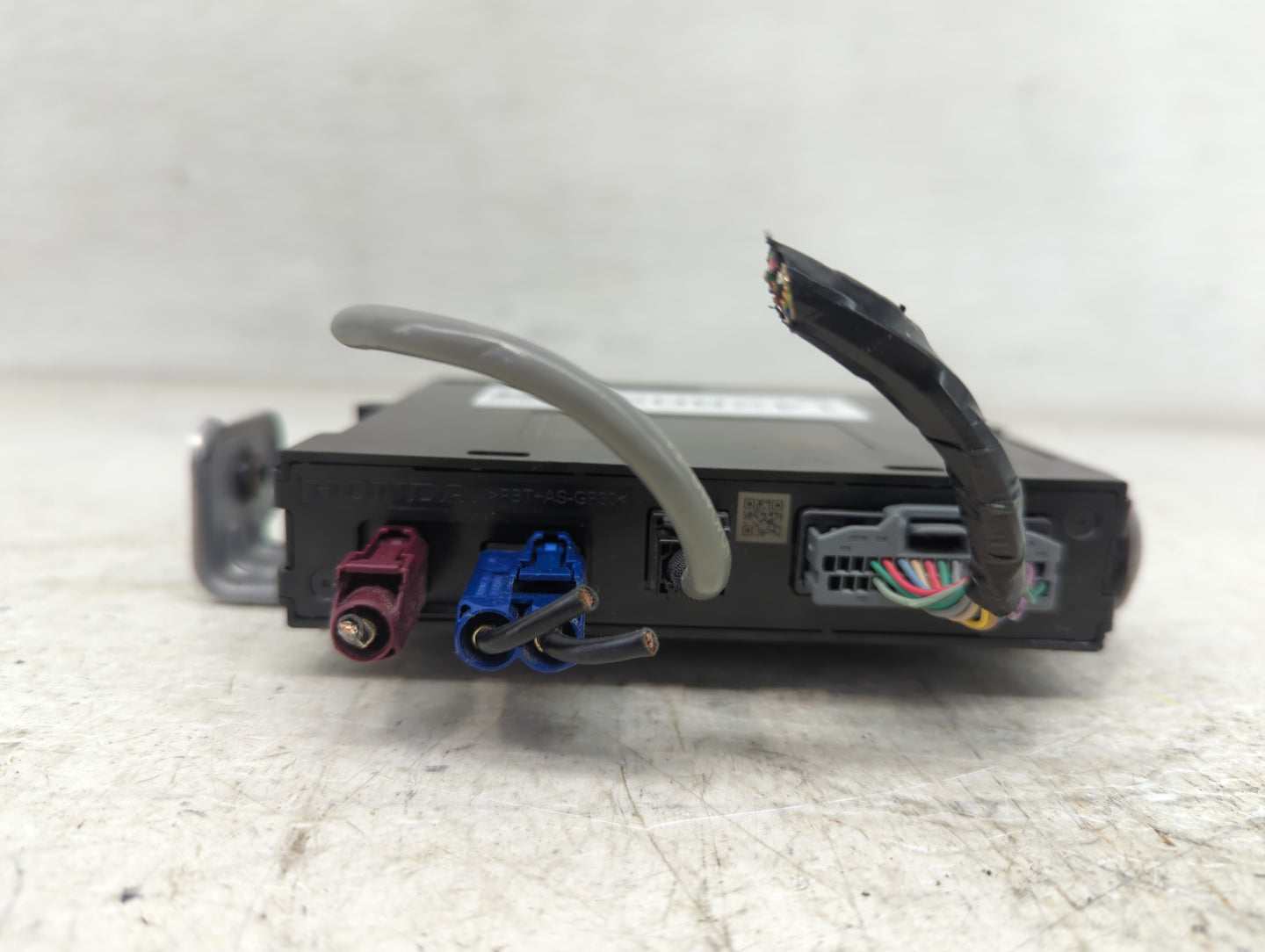 2020 Ford Elite Telematics Control Module 39870-thr-a110-m1|574b-ka36 - Oemusedautoparts1.com