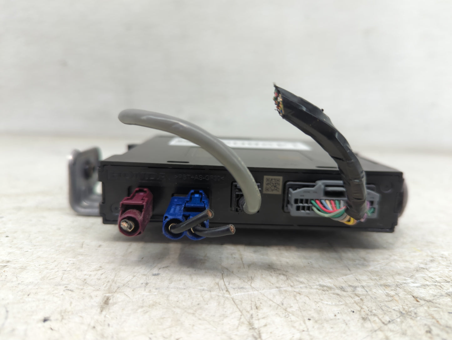 2020 Ford Elite Telematics Control Module 39870-thr-a110-m1|574b-ka36 - Oemusedautoparts1.com
