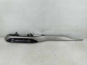 2021-2022 Ford Escape Radio AM FM Cd Player Receiver Replacement P/N:LJ6T-18K811-CB LJ6T-18K811-CA Fits Fits 2021 2022 OEM U