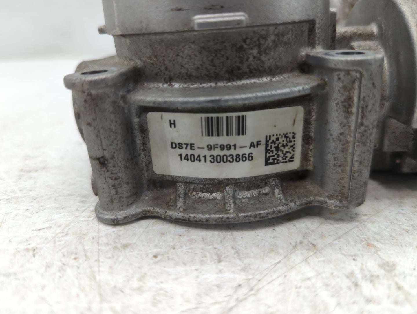 2020-2022 Ford Escape Throttle Body P/N:DS7E-9F991-AF Fits Fits 2020 2021 2022 OEM Used Auto Parts - Oemusedautoparts1.com