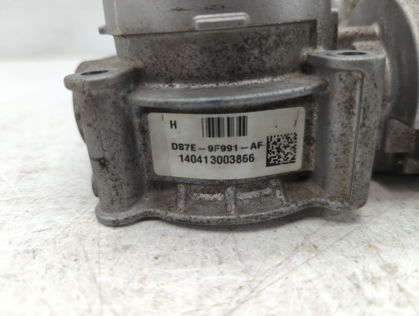 2020-2022 Ford Escape Throttle Body P/N:DS7E-9F991-AF Fits Fits 2020 2021 2022 OEM Used Auto Parts - Oemusedautoparts1.com