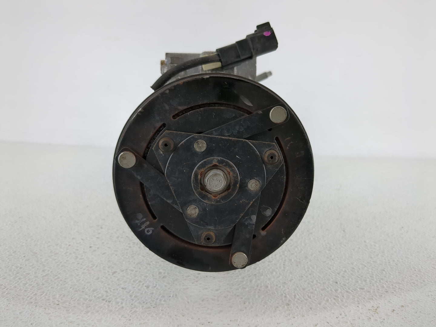 2020-2022 Ford Escape Air Conditioning A/c Ac Compressor Oem - Oemusedautoparts1.com