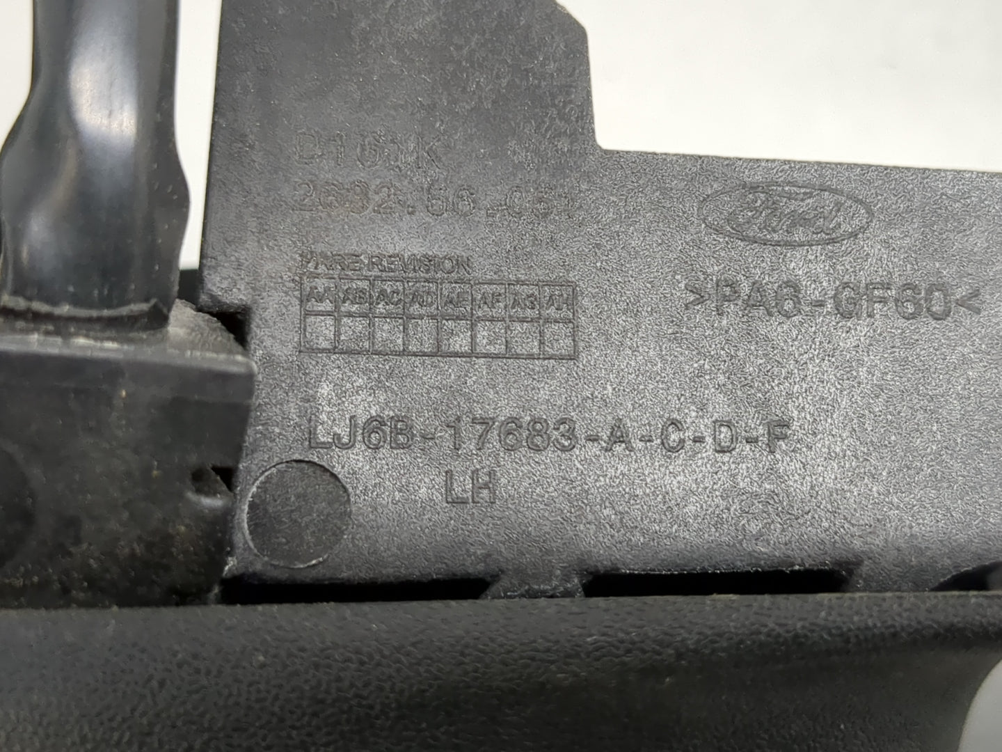 2020-2022 Ford Escape Side Mirror Replacement Driver Left View Door Mirror P/N:LJ6B-17683-DC5 Fits Fits 2020 2021 2022 OEM U