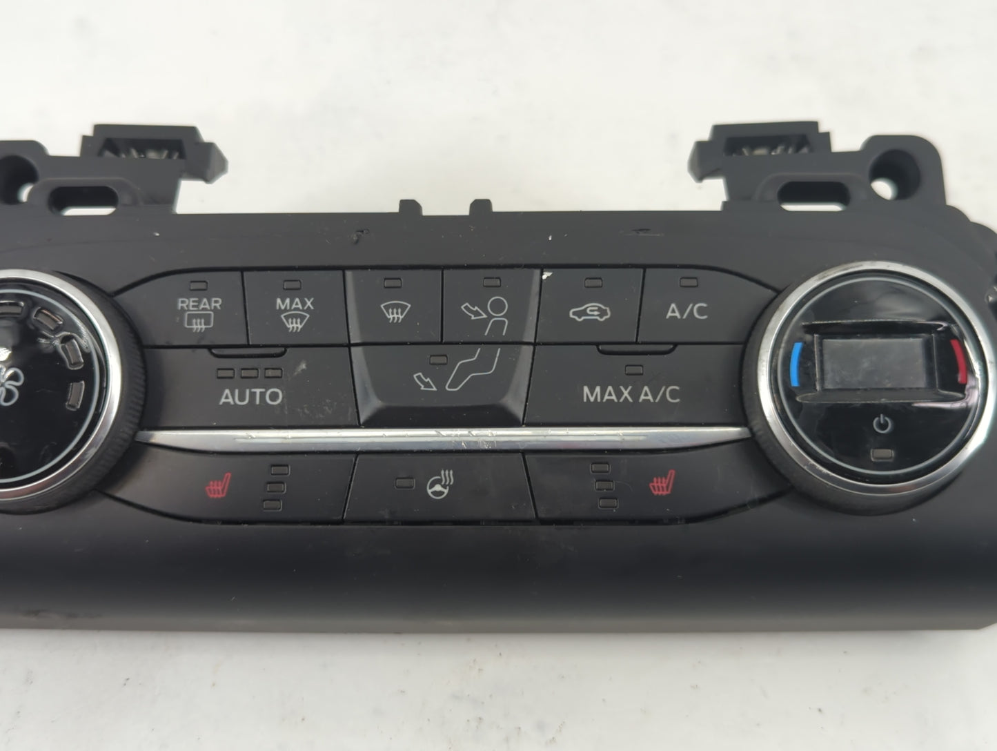 2020-2022 Ford Escape Climate Control Module Temperature AC/Heater Replacement P/N:LJ6T-18C612-RB Fits Fits 2020 2021 2022 O