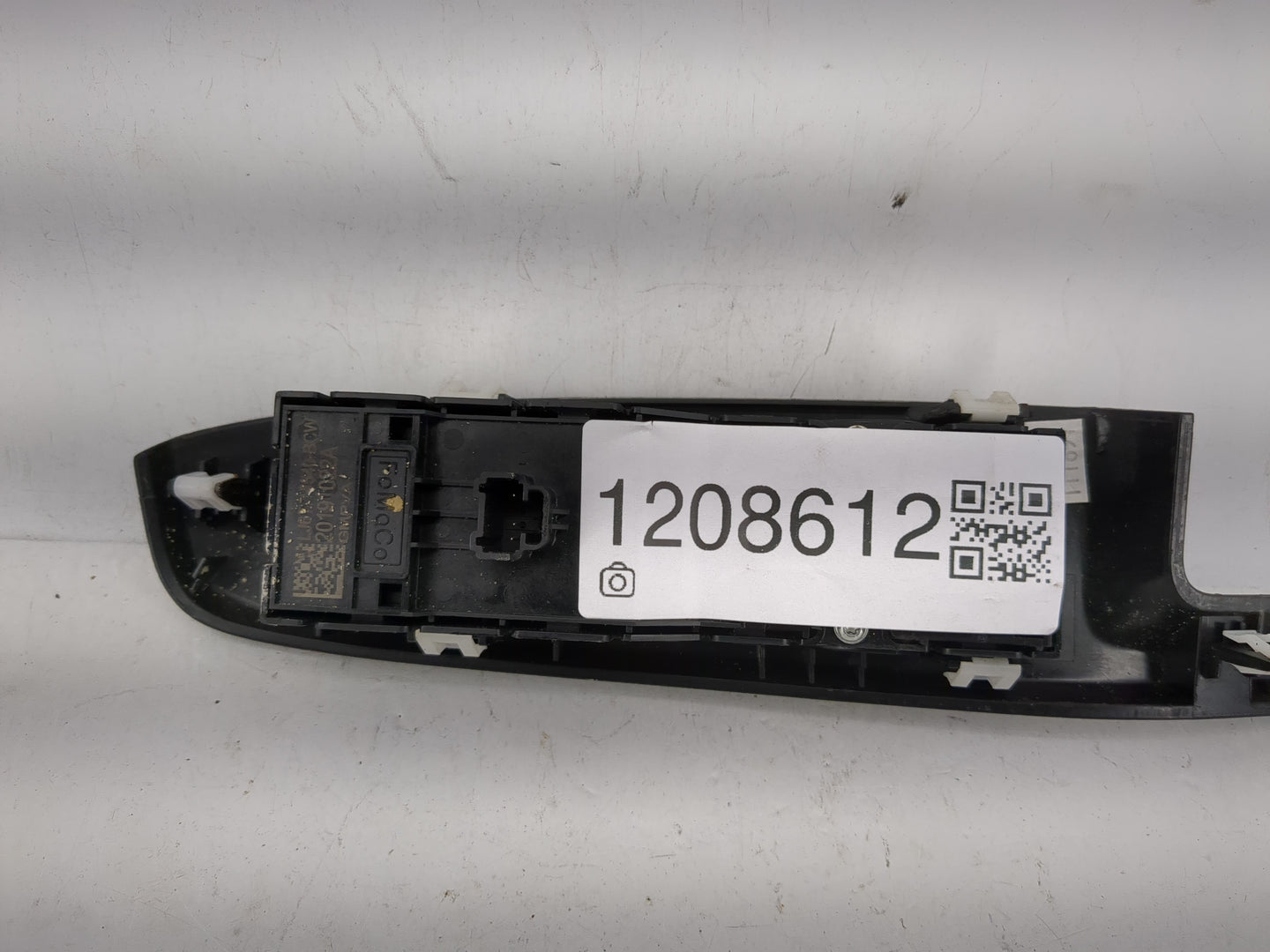 2020-2022 Ford Escape Master Power Window Switch Replacement Driver Side Left Fits Fits 2020 2021 2022 OEM Used Auto Parts -