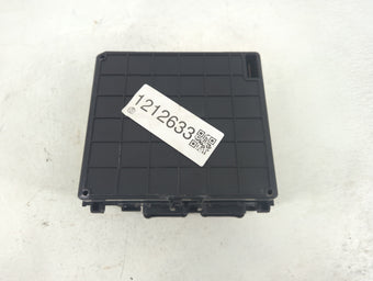 compare product 2020-2022 Ford Escape Fusebox Fuse Box Panel Relay Module P/N:E07715201 Fits Fits 2020 2021 2022 OEM Used Auto Parts