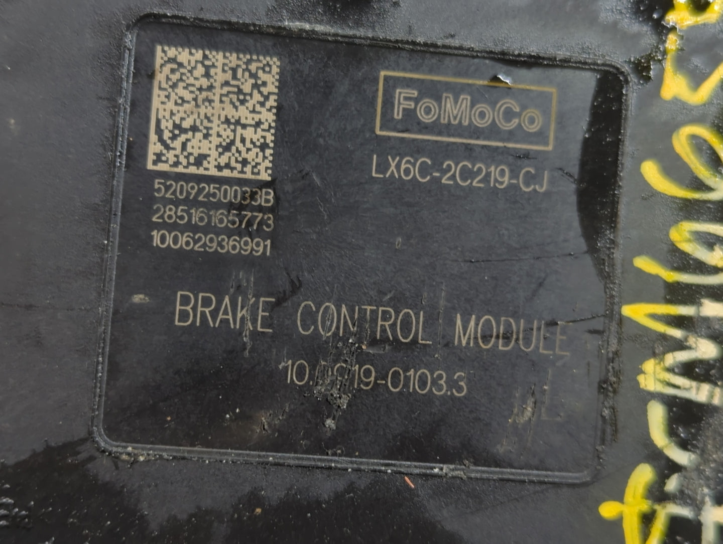 2020-2022 Ford Escape ABS Pump Control Module Replacement P/N:LX6C-2C219-CJ Fits Fits 2020 2021 2022 OEM Used Auto Parts - O