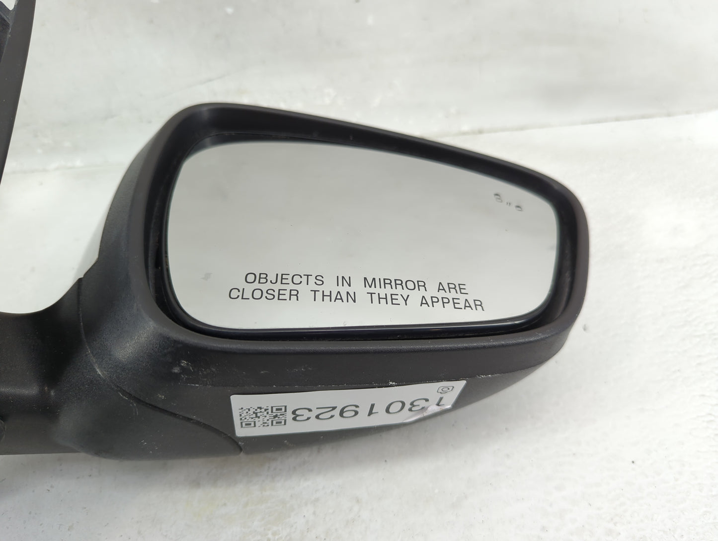 2020-2021 Ford Escape Passenger Side View Mirror - Right Door Mirror OEM Used - Oemusedautoparts1.com