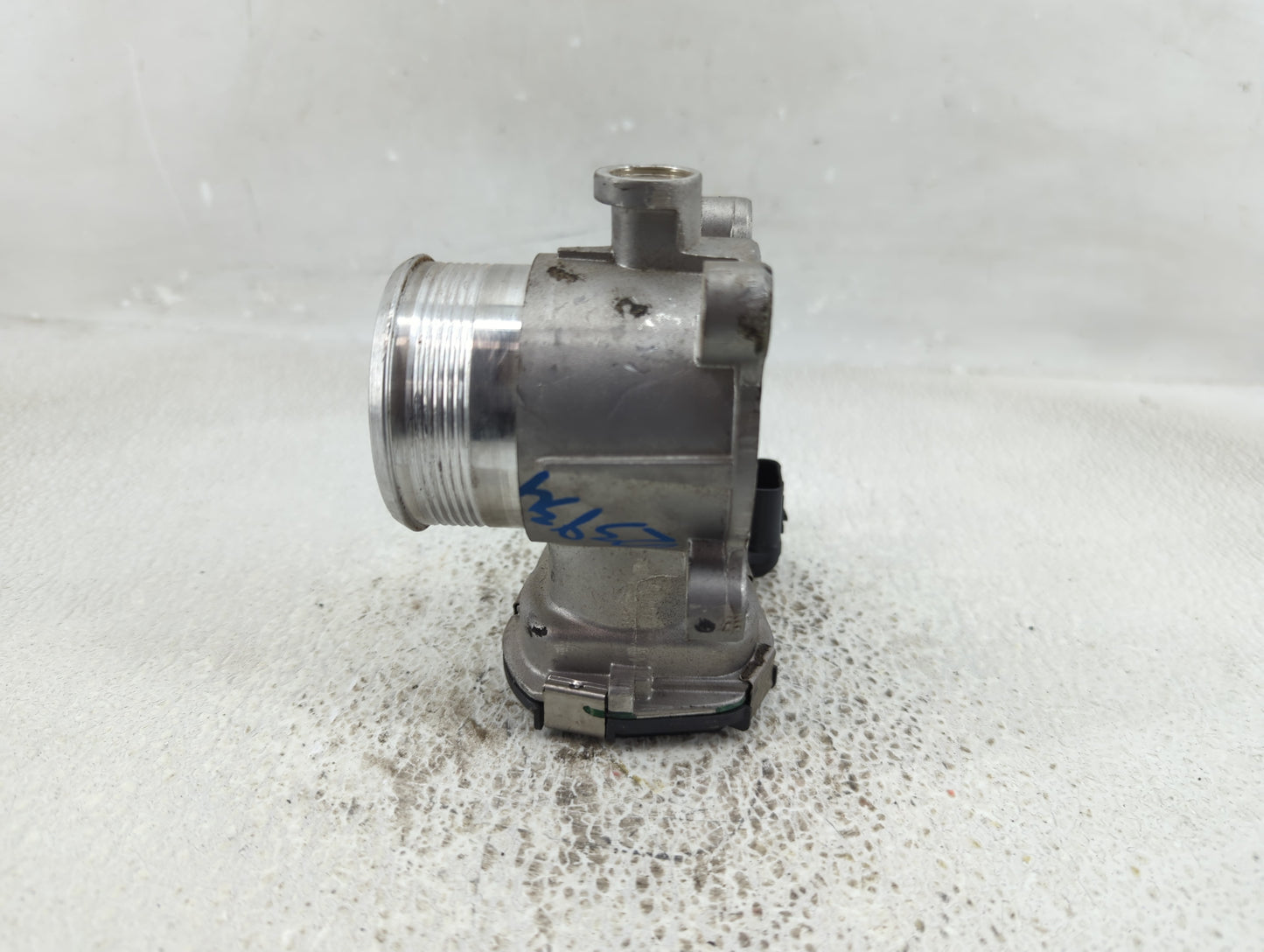 2020 Ford Escape Throttle Body P/N:P2GE-9F991-AC Fits Fits 2021 2022 OEM Used Auto Parts - Oemusedautoparts1.com