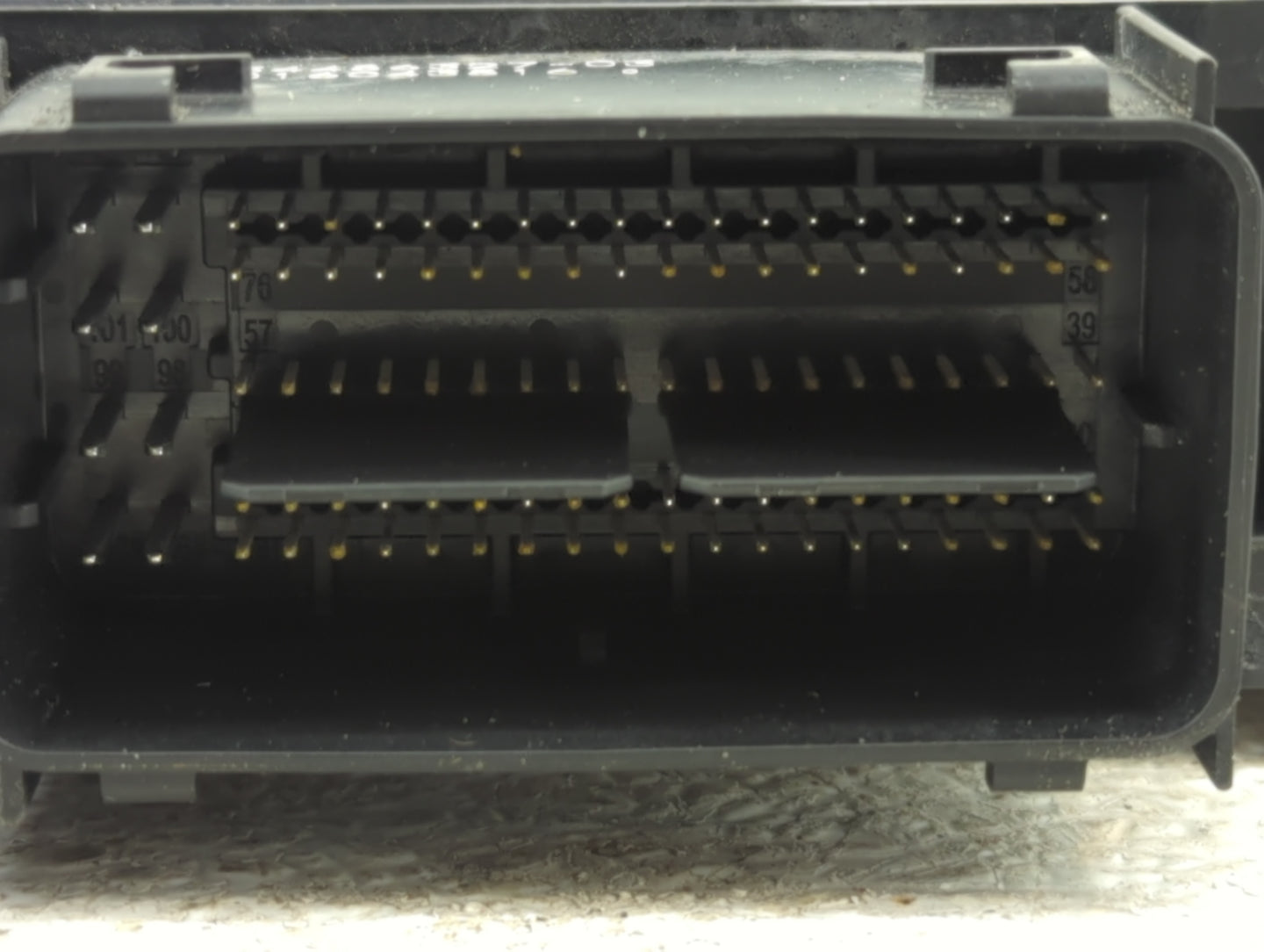 2020-2022 Ford Escape PCM Engine Control Computer ECU ECM PCU OEM P/N:LX6A-12A650-YA 0 261 S22 491 Fits Fits 2020 2021 2022 