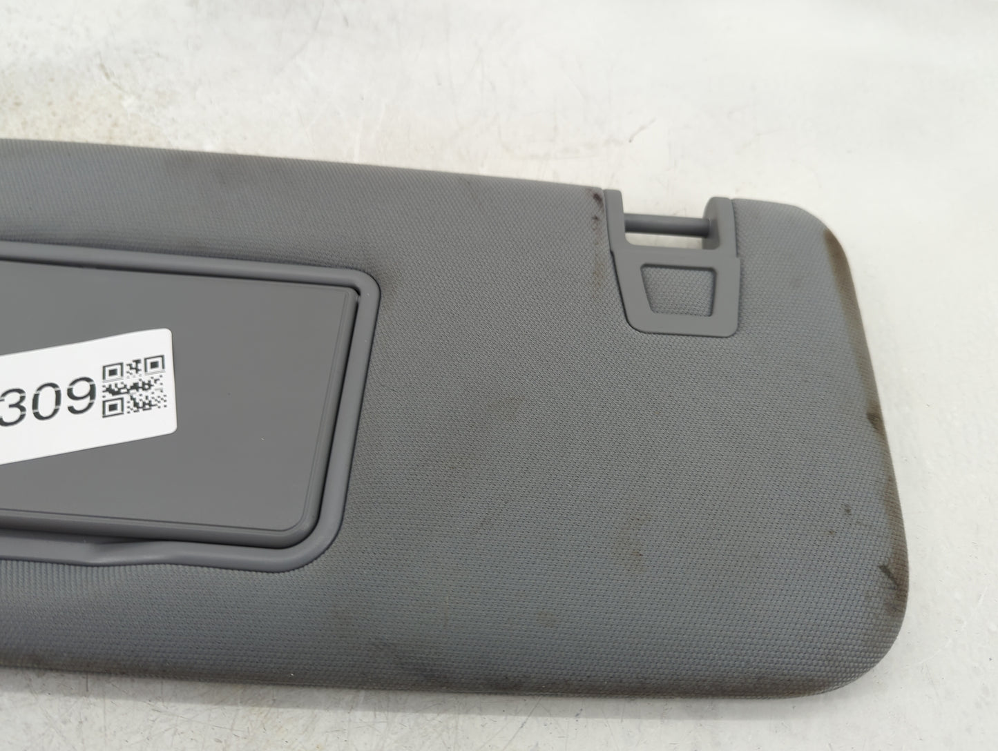 2020 Ford Escape Sun Visor Shade Replacement Passenger Right Mirror Fits OEM Used Auto Parts - Oemusedautoparts1.com