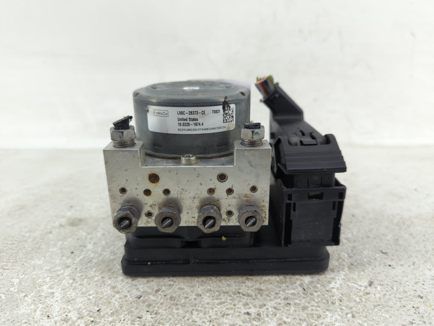 2020-2022 Ford Escape ABS Pump Control Module Replacement P/N:LX6C-2B373-CE LX6C-2C219-CJ Fits Fits 2020 2021 2022 OEM Used 