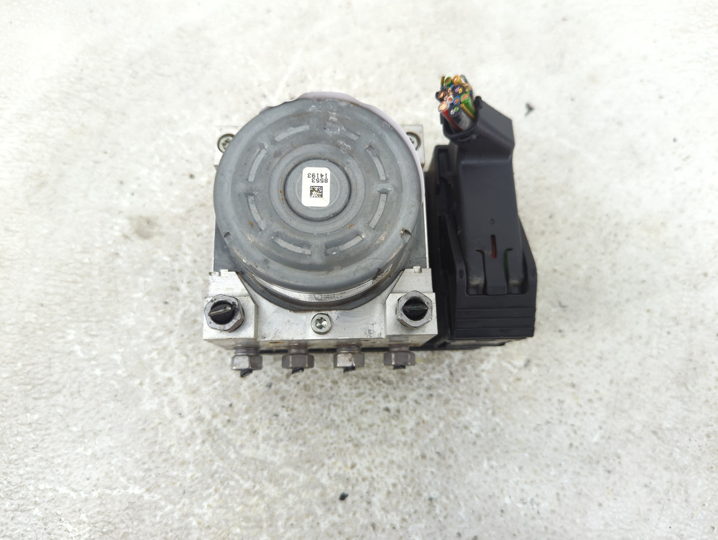 2020-2022 Ford Escape ABS Pump Control Module Replacement P/N:LX6C-2B373-CE LX6C-2C219-CJ Fits Fits 2020 2021 2022 OEM Used 