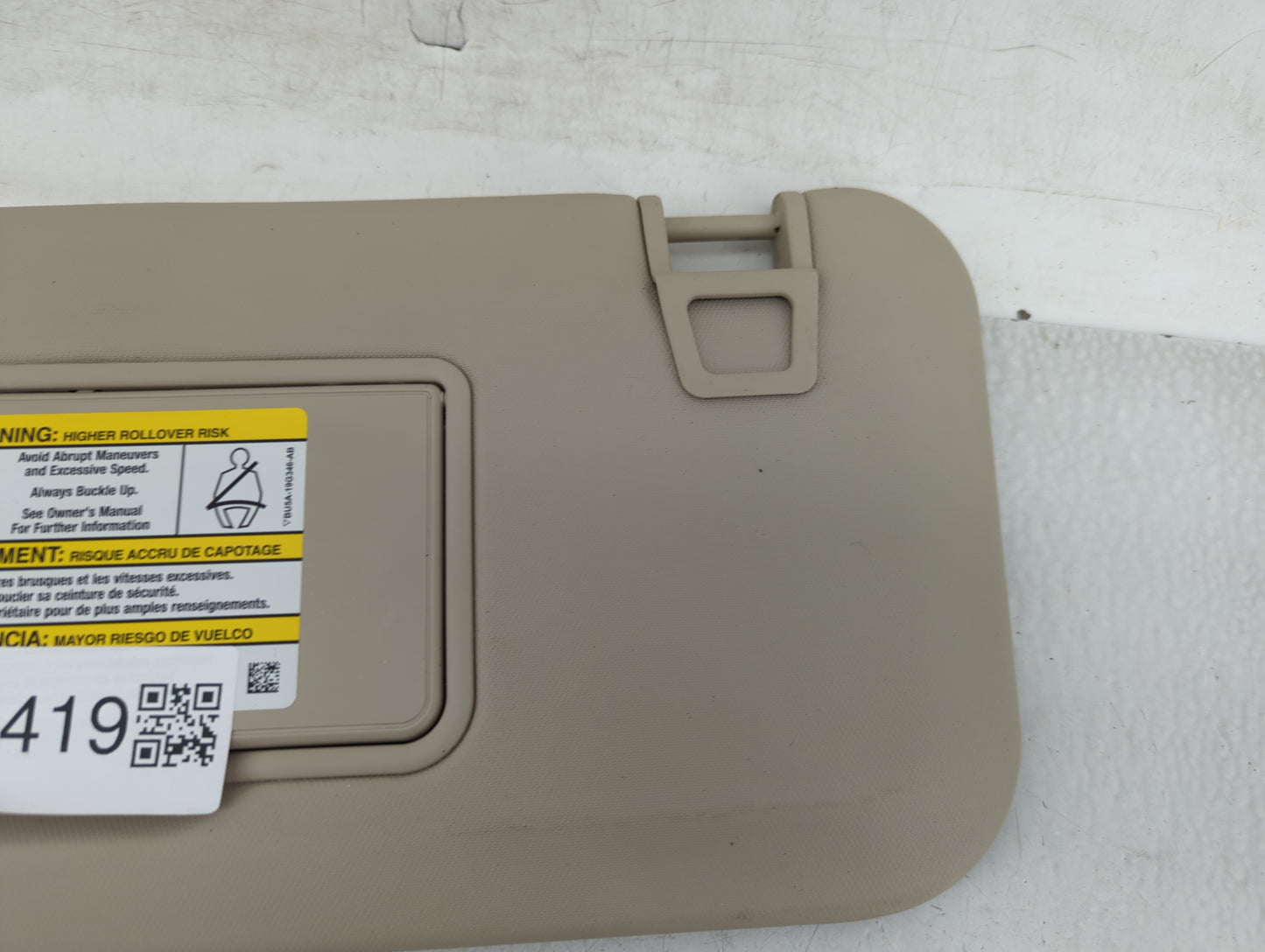 2020 Ford Escape Sun Visor Shade Replacement Passenger Right Mirror Fits OEM Used Auto Parts - Oemusedautoparts1.com