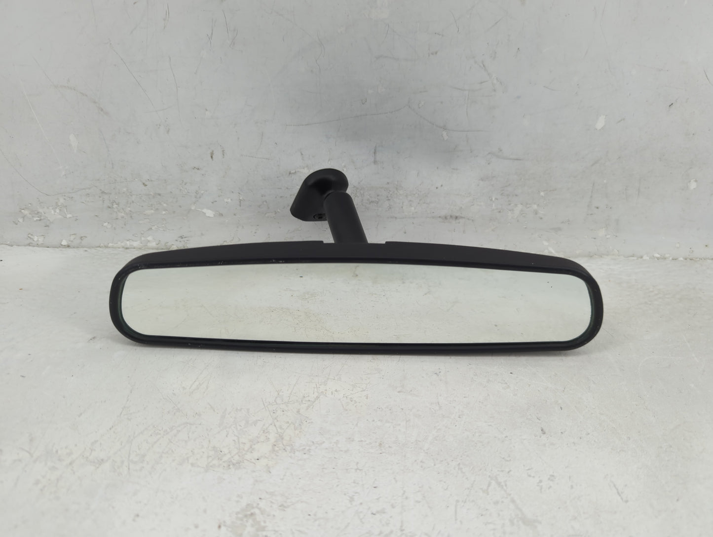2020-2022 Ford Escape Interior Rear View Mirror Replacement OEM P/N:E11045317 Fits Fits 2020 2021 2022 OEM Used Auto Parts -