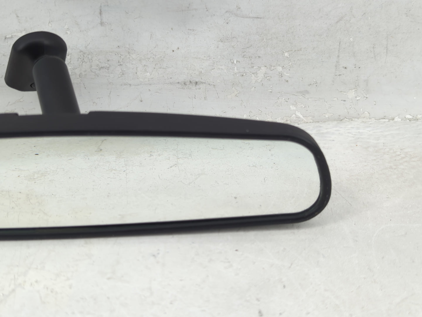 2020-2022 Ford Escape Interior Rear View Mirror Replacement OEM P/N:E11045317 Fits Fits 2020 2021 2022 OEM Used Auto Parts -