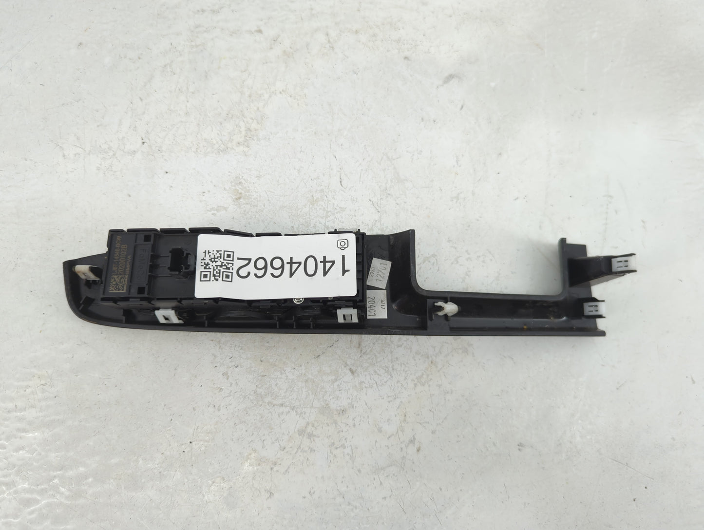 2020-2022 Ford Escape Master Power Window Switch Replacement Driver Side Left P/N:LJ6T-14540-BCW Fits Fits 2020 2021 2022 OE