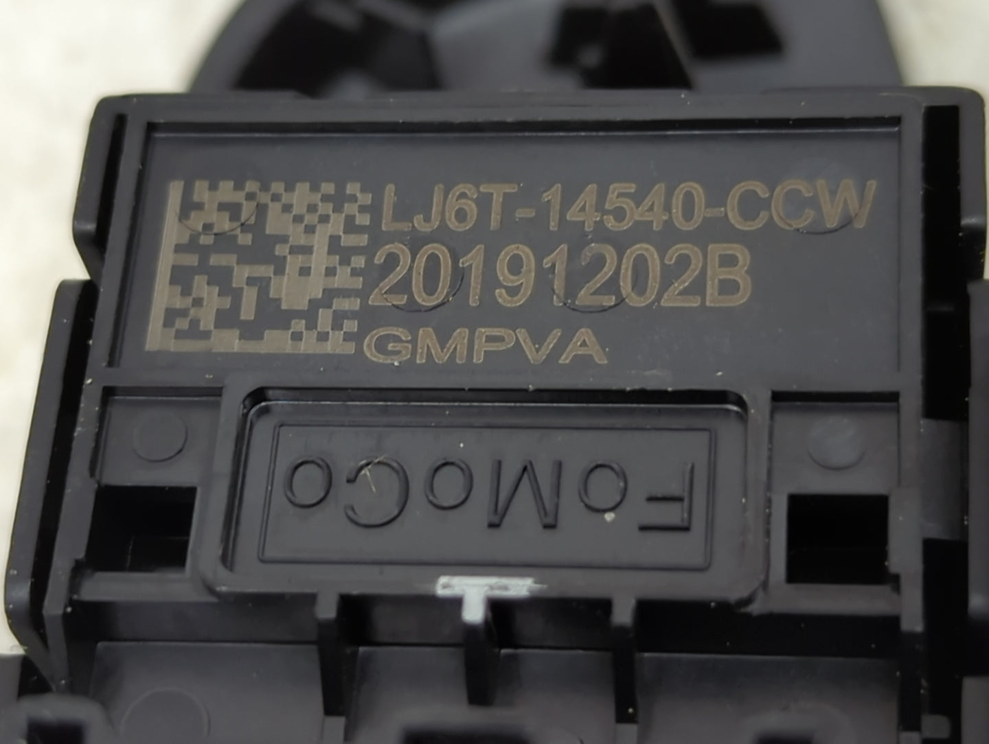 2020-2022 Ford Escape Master Power Window Switch Replacement Driver Side Left P/N:LJ6T-14540-CCW Fits Fits 2020 2021 2022 OE