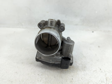 2013-2022 Ford Escape Throttle Body P/N:5.09890.11 Fits Fits 2013 2014 2015 2016 2017 2018 2019 2020 2021 2022 OEM Used Auto