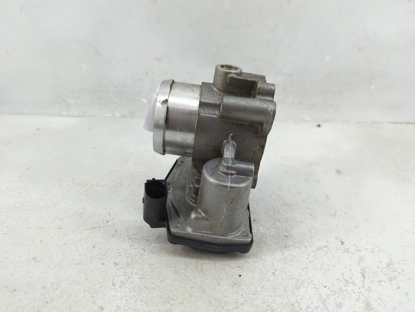 2013-2022 Ford Escape Throttle Body P/N:5.09890.11 Fits Fits 2013 2014 2015 2016 2017 2018 2019 2020 2021 2022 OEM Used Auto