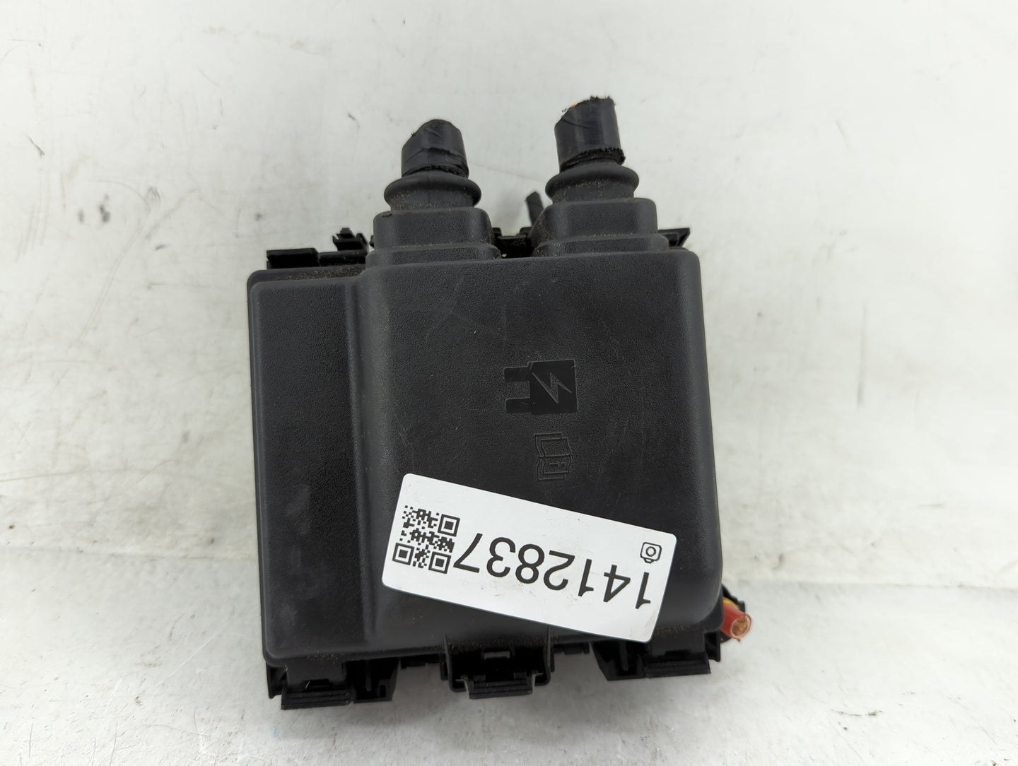 2020 Ford Escape Fusebox Fuse Box Panel Relay Module P/N:JX6T-14A094-AE Fits OEM Used Auto Parts - Oemusedautoparts1.com