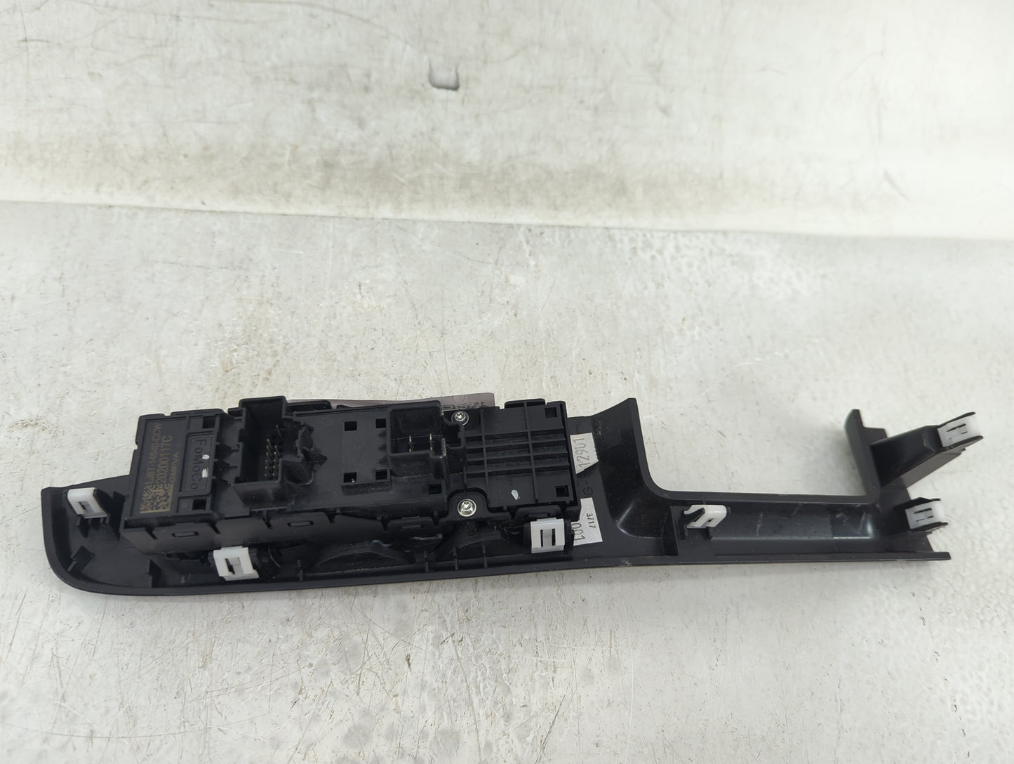 2020-2022 Ford Escape Master Power Window Switch Replacement Driver Side Left Fits Fits 2020 2021 2022 OEM Used Auto Parts -