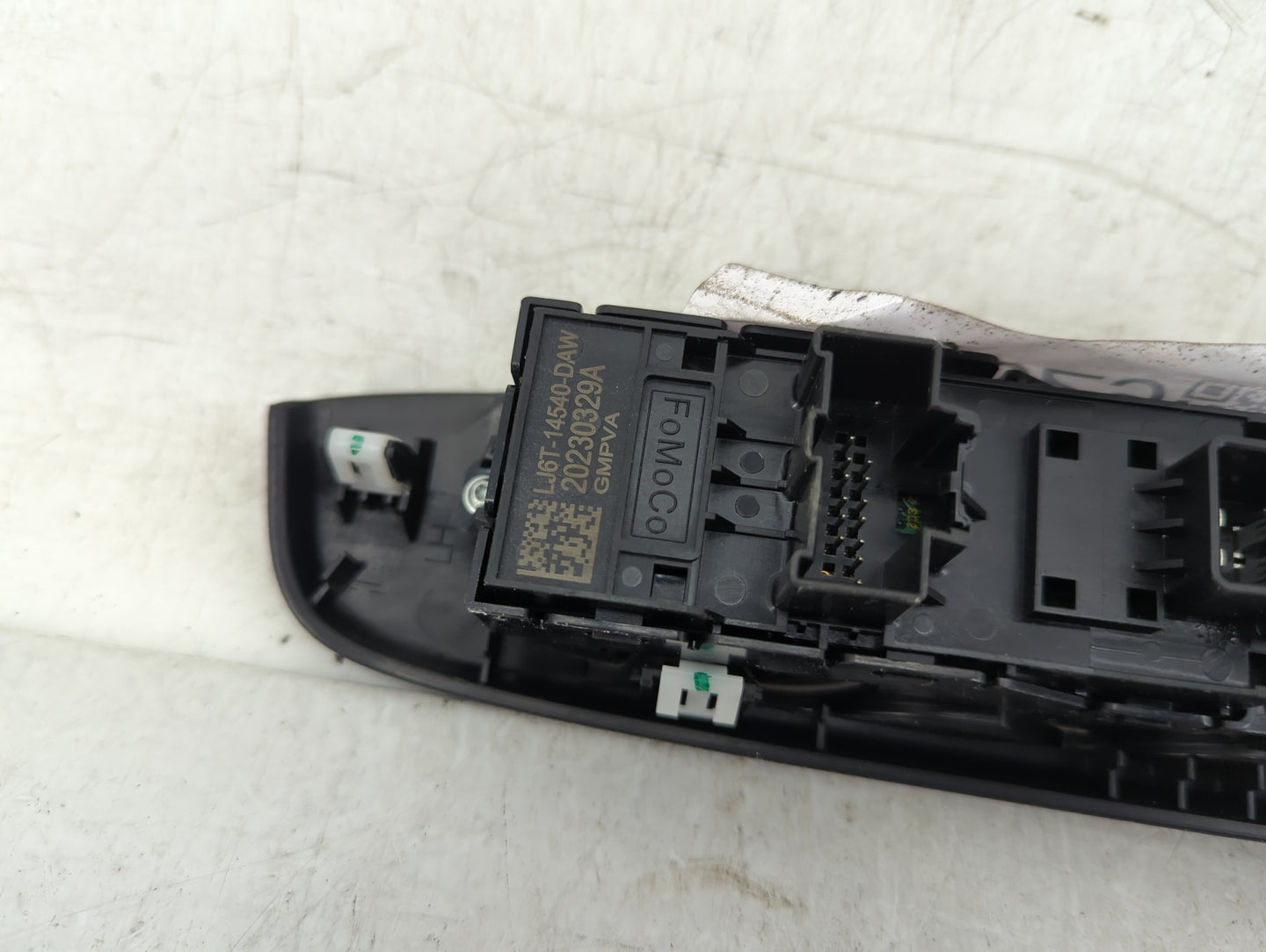 2020-2022 Ford Escape Master Power Window Switch Replacement Driver Side Left P/N:LJ6T-14540-DAW Fits Fits 2020 2021 2022 OE