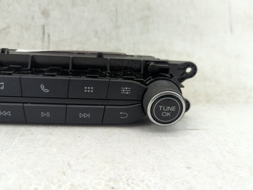 2020-2022 Ford Escape Radio AM FM Cd Player Receiver Replacement P/N:LJ6T-18K811-AB Fits Fits 2020 2021 2022 OEM Used Auto Parts