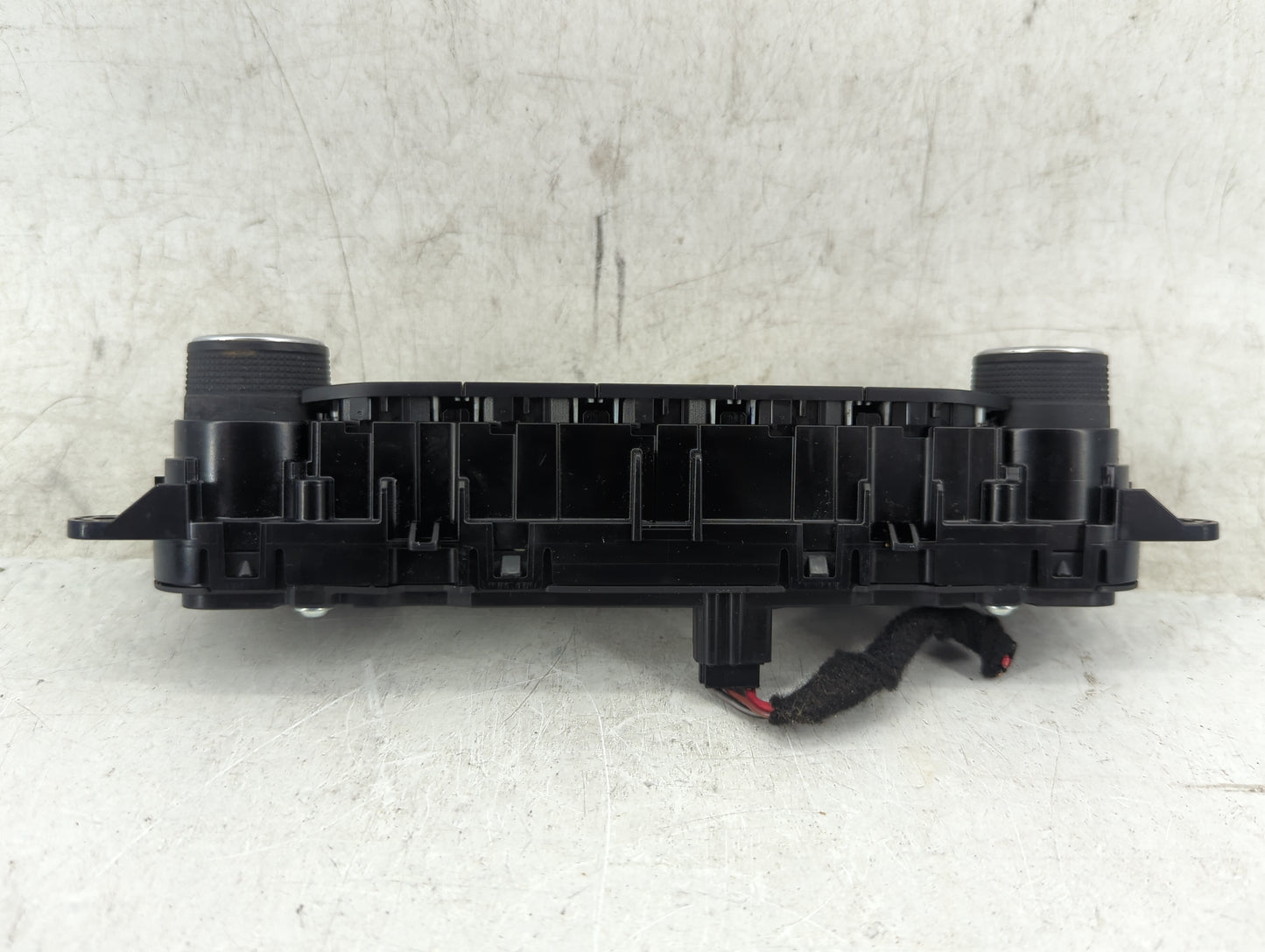 2020-2022 Ford Escape Radio AM FM Cd Player Receiver Replacement P/N:LJ6T-18K811-AB Fits Fits 2020 2021 2022 OEM Used Auto P