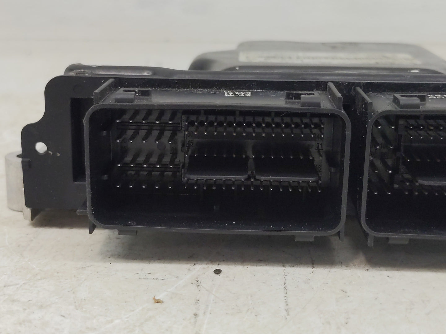 2020-2022 Ford Escape PCM Engine Control Computer ECU ECM PCU OEM P/N:LX6A-12A650-YA 0 261 S22 491 Fits Fits 2020 2021 2022 