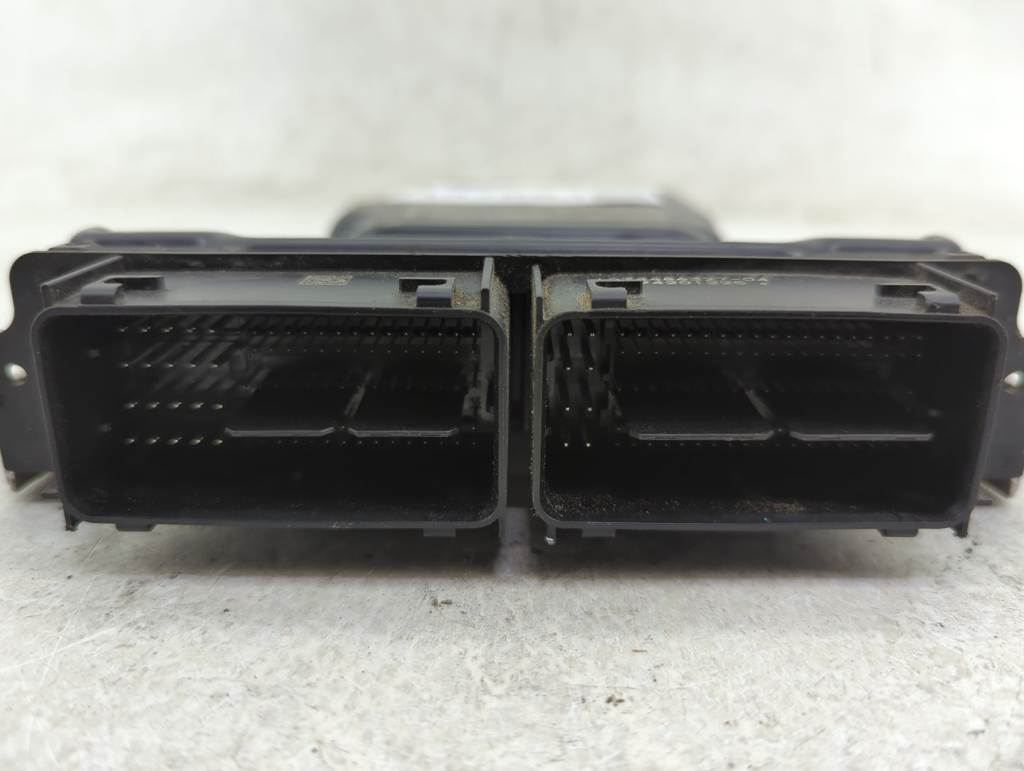 2020-2022 Ford Escape PCM Engine Control Computer ECU ECM PCU OEM P/N:SVKK1A-12A650-JA KK1A-12B684-JA Fits Fits 2020 2021 20