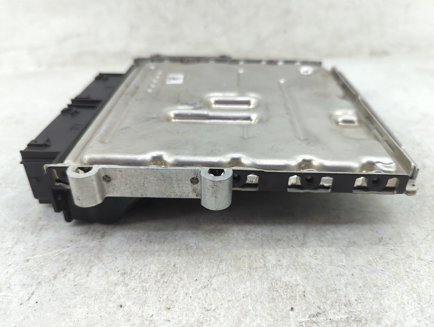 2020-2022 Ford Escape PCM Engine Control Computer ECU ECM PCU OEM P/N:SVKK1A-12A650-JA KK1A-12B684-JA Fits Fits 2020 2021 20