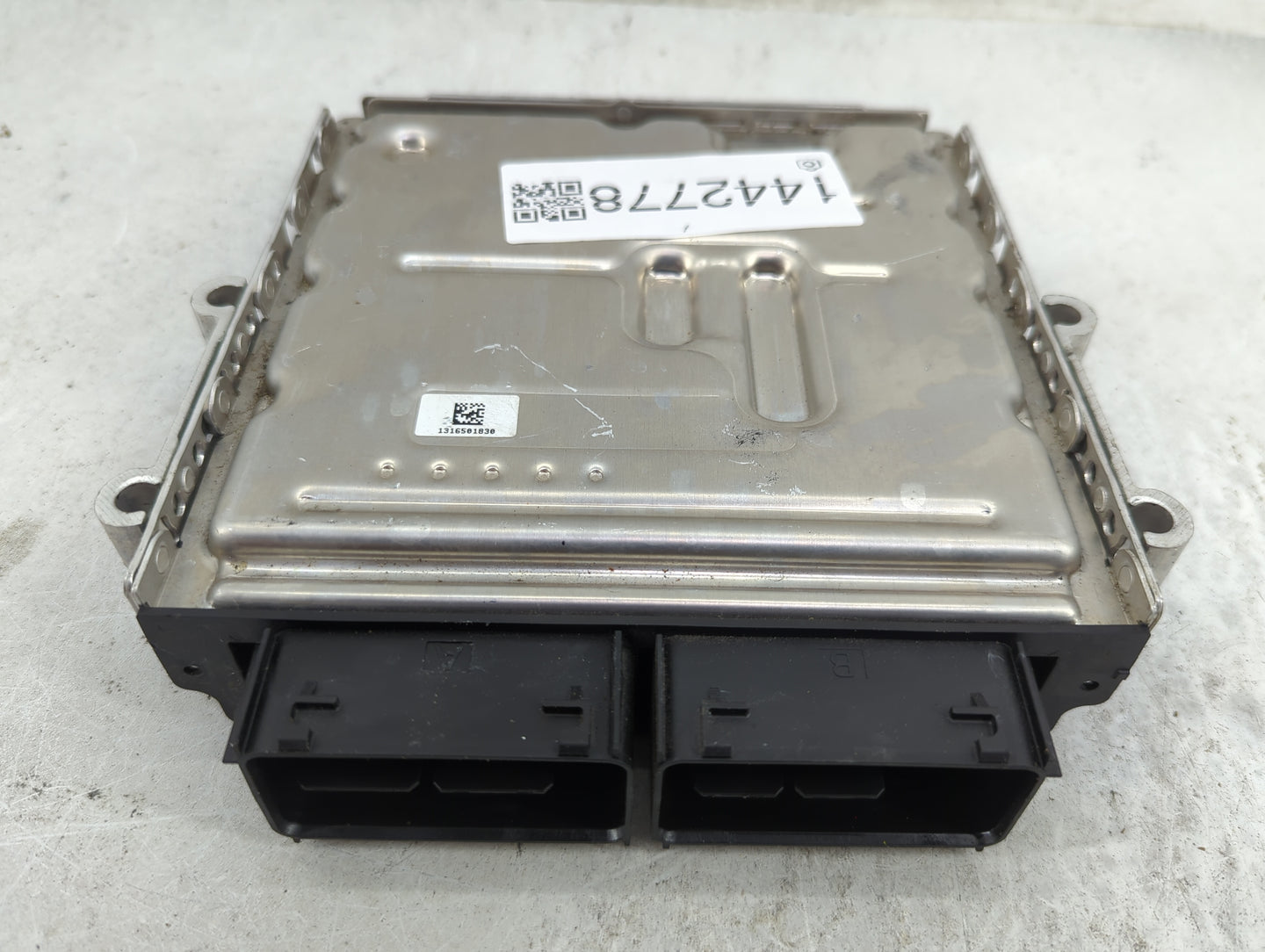2020-2022 Ford Escape PCM Engine Control Computer ECU ECM PCU OEM P/N:LX6A-12A650-YA KK1A-12B684-JA Fits Fits 2020 2021 2022