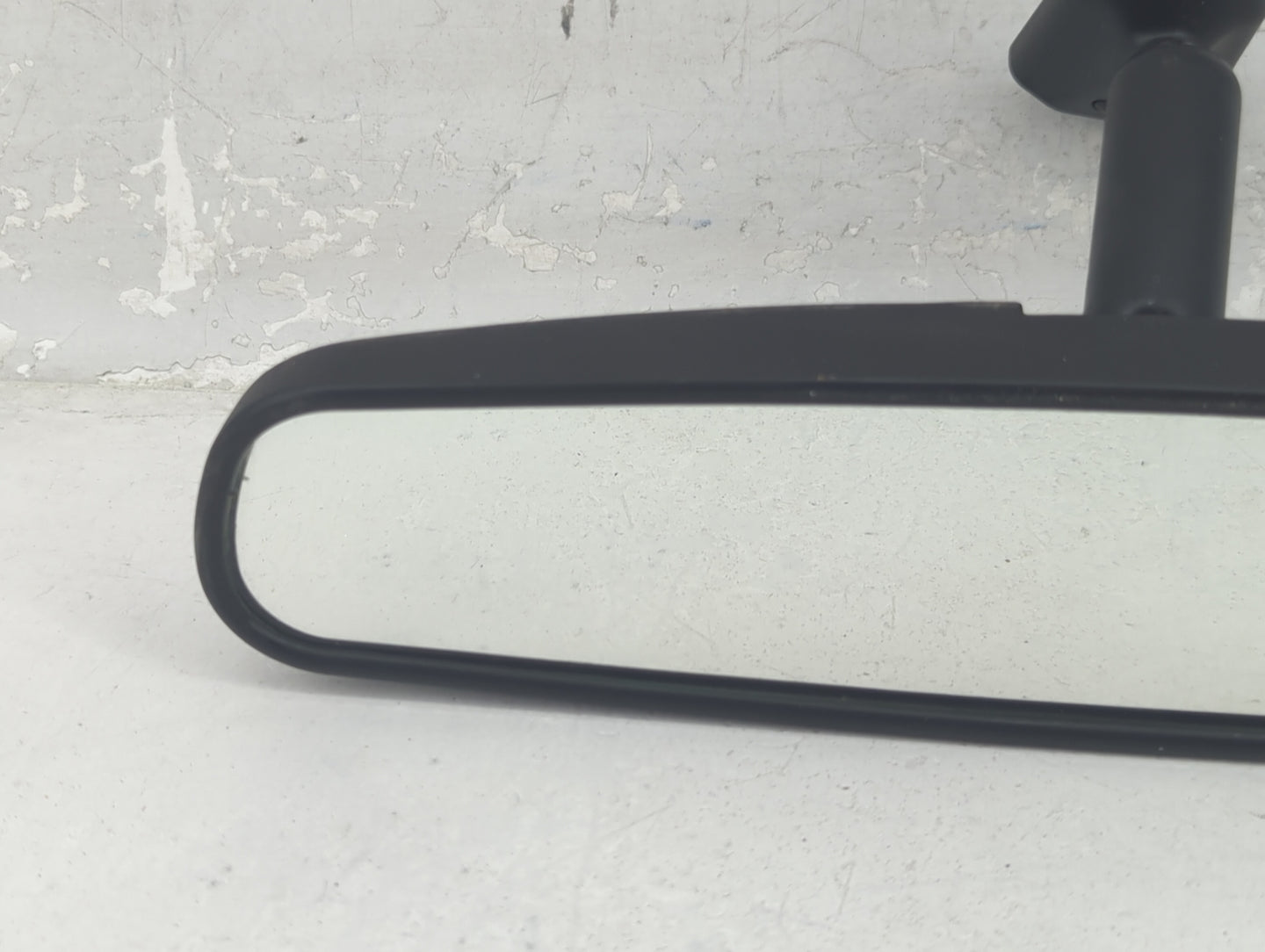 2020-2022 Ford Escape Interior Rear View Mirror Replacement OEM P/N:045317 Fits Fits 2020 2021 2022 OEM Used Auto Parts - Oe