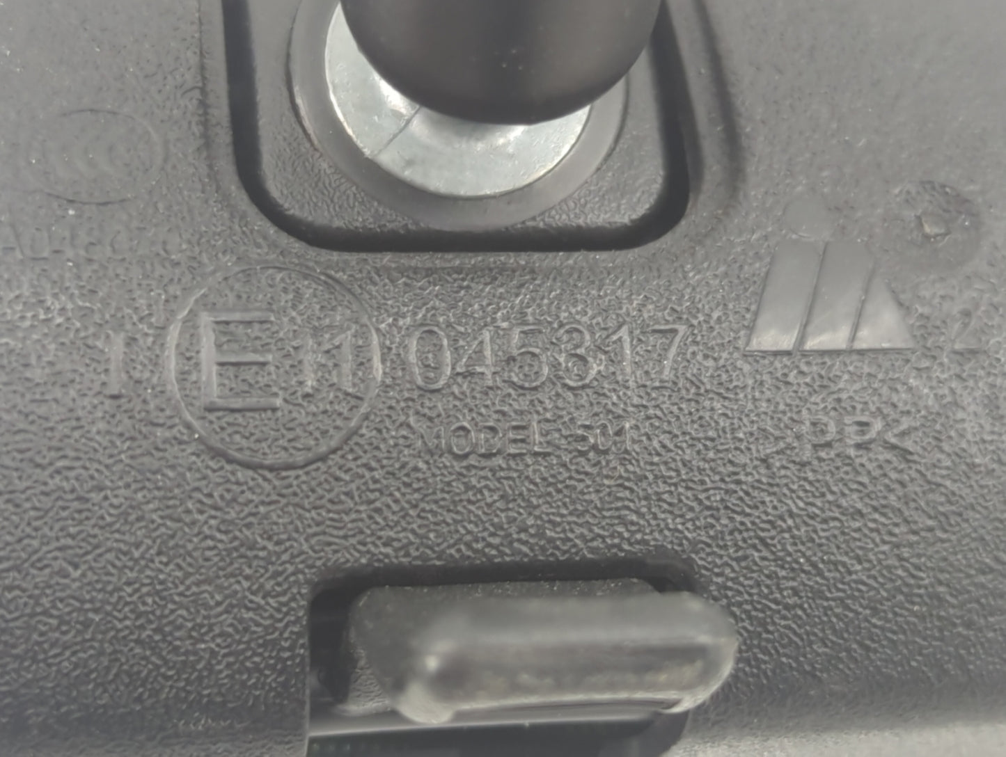 2020-2022 Ford Escape Interior Rear View Mirror Replacement OEM P/N:045317 Fits Fits 2020 2021 2022 OEM Used Auto Parts - Oe