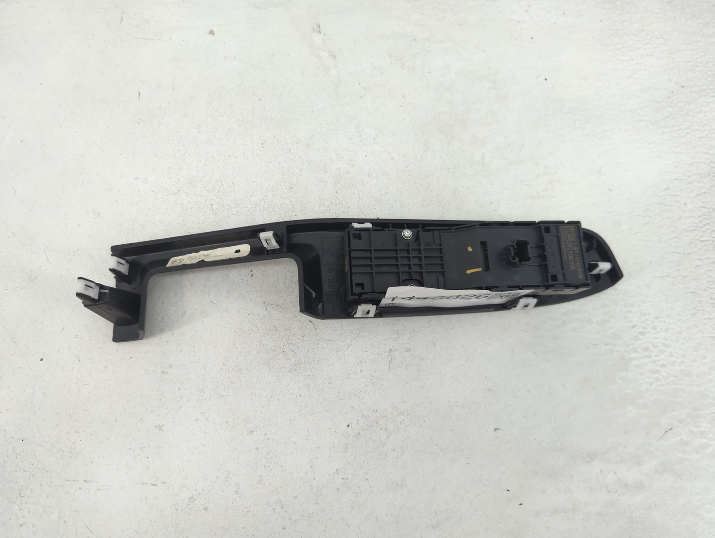 2020-2022 Ford Escape Master Power Window Switch Replacement Driver Side Left P/N:LJ6T-14540-BCW Fits Fits 2020 2021 2022 OE