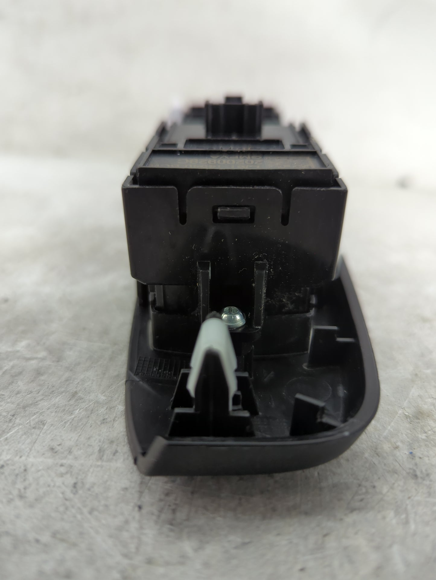 2020-2022 Ford Escape Master Power Window Switch Replacement Driver Side Left P/N:LJ6T-14540-BCW Fits Fits 2020 2021 2022 OE