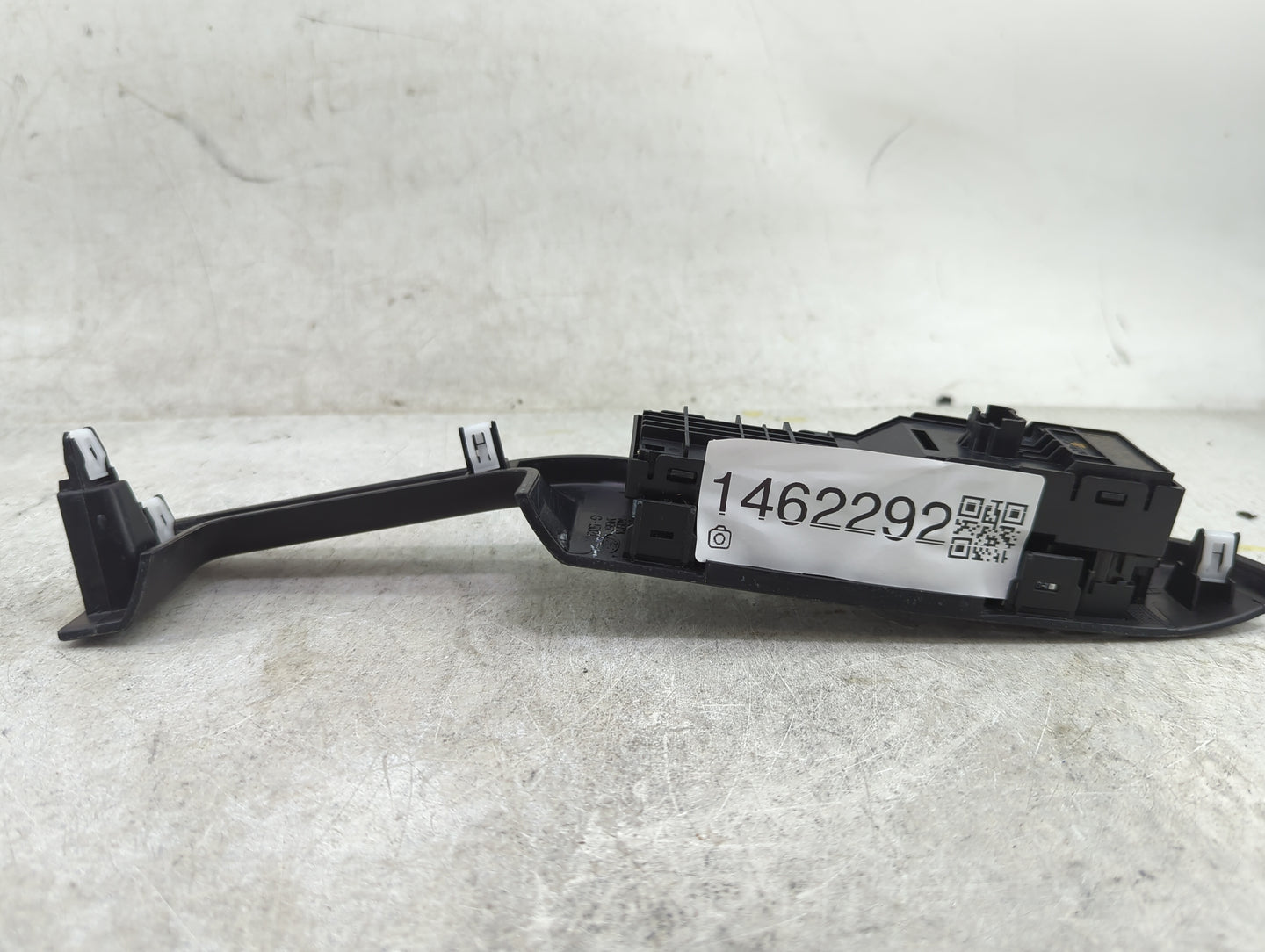 2020-2022 Ford Escape Master Power Window Switch Replacement Driver Side Left P/N:LJ6T-14540-BCW Fits Fits 2020 2021 2022 OE