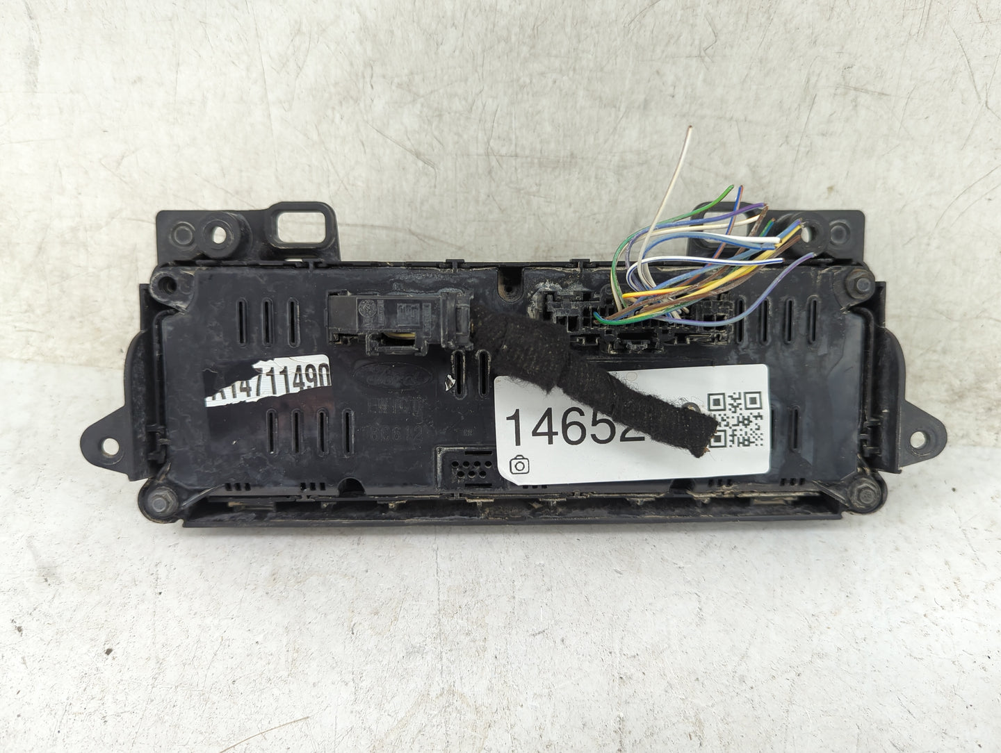 2020 Ford Escape Climate Control Module Temperature AC/Heater Replacement P/N:KJ4T-19980-CD KJ4T19980CD Fits OEM Used Auto P