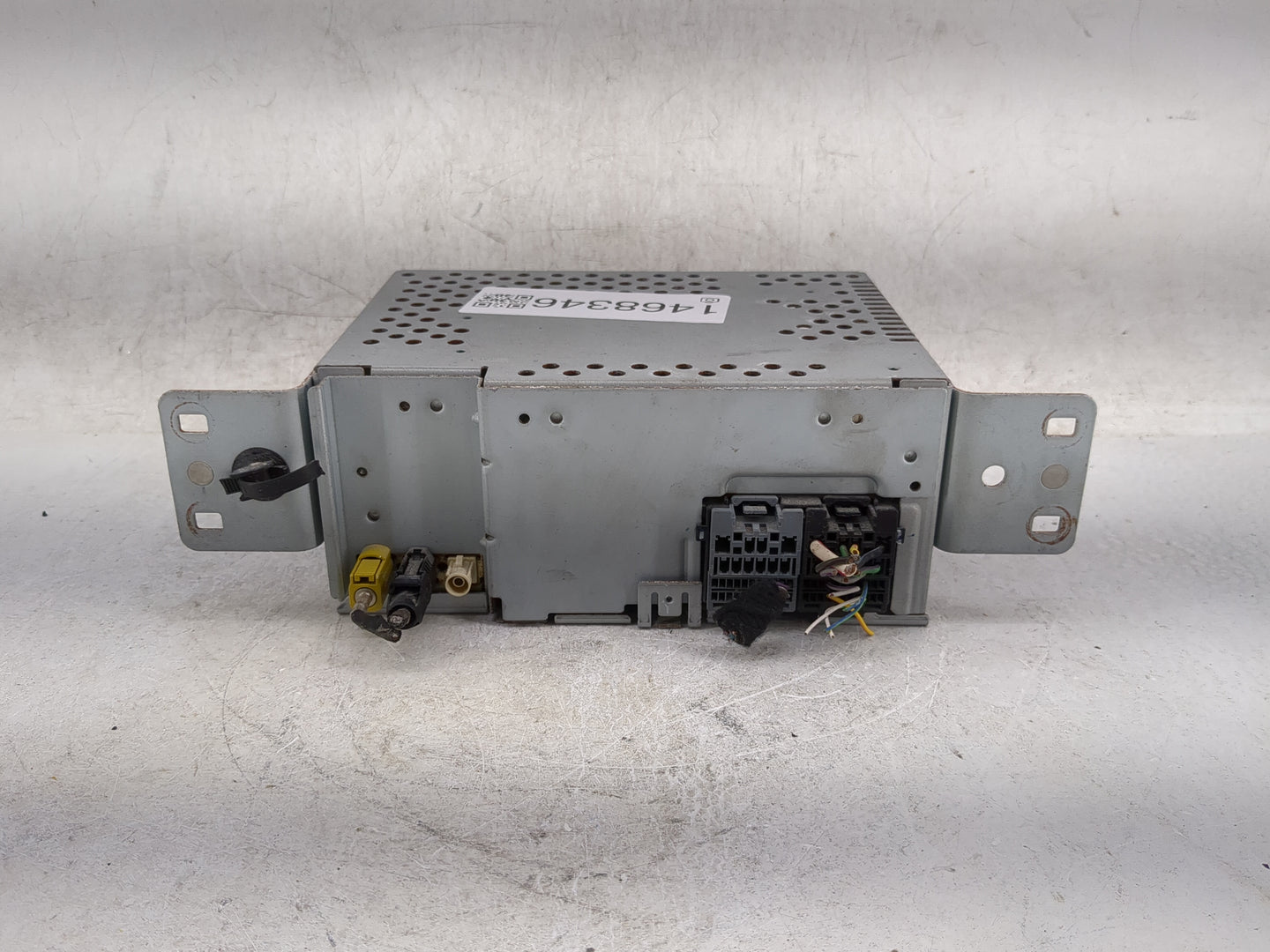 2020 Ford Escape Radio AM FM Cd Player Receiver Replacement P/N:LJ6T-18K810-AE CXAE019883, 6LE7LD8E Fits OEM Used Auto Parts