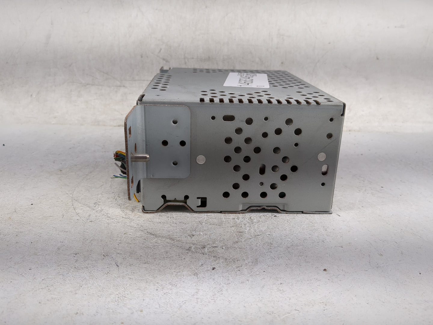 2020 Ford Escape Radio AM FM Cd Player Receiver Replacement P/N:LJ6T-18K810-AE CXAE019883, 6LE7LD8E Fits OEM Used Auto Parts