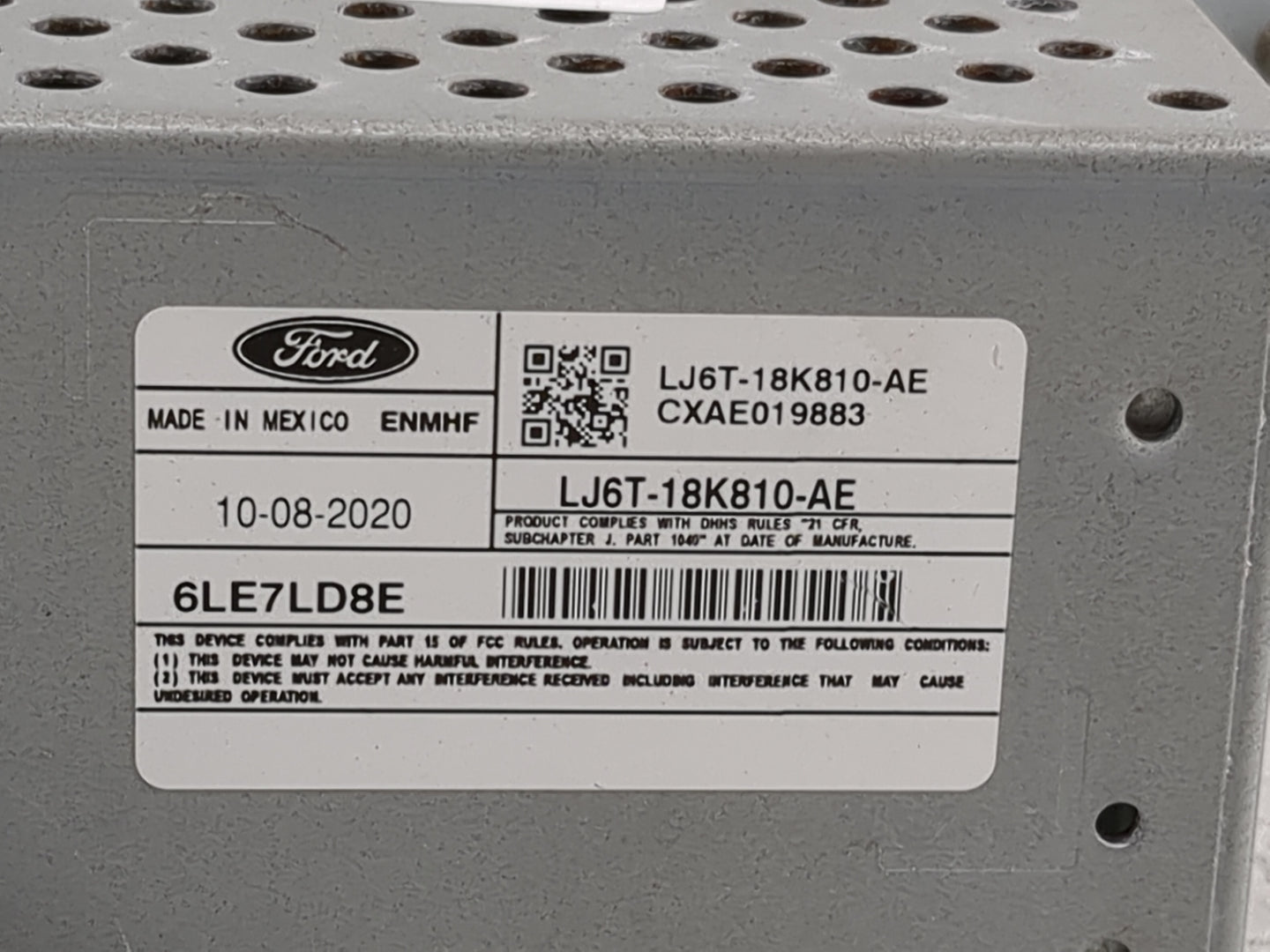 2020 Ford Escape Radio AM FM Cd Player Receiver Replacement P/N:LJ6T-18K810-AE CXAE019883, 6LE7LD8E Fits OEM Used Auto Parts