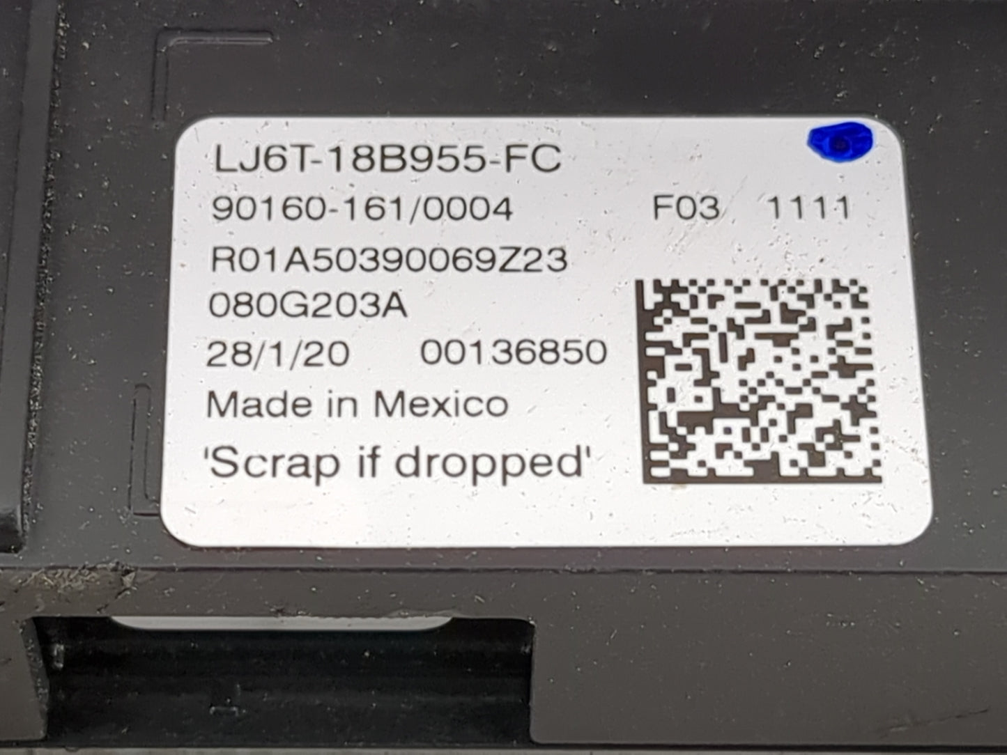 2020-2020 Ford Escape Information Display Screen 1469255 - Oemusedautoparts1.com