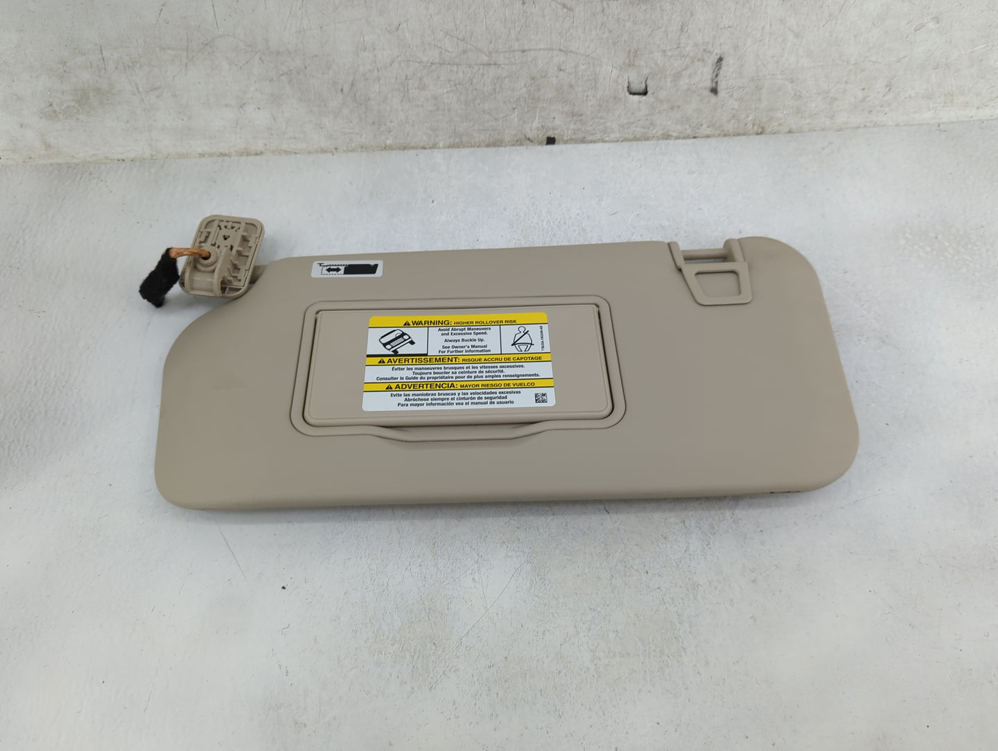 2020 Ford Escape Sun Visor Shade Replacement Driver Left Mirror Fits OEM Used Auto Parts - Oemusedautoparts1.com