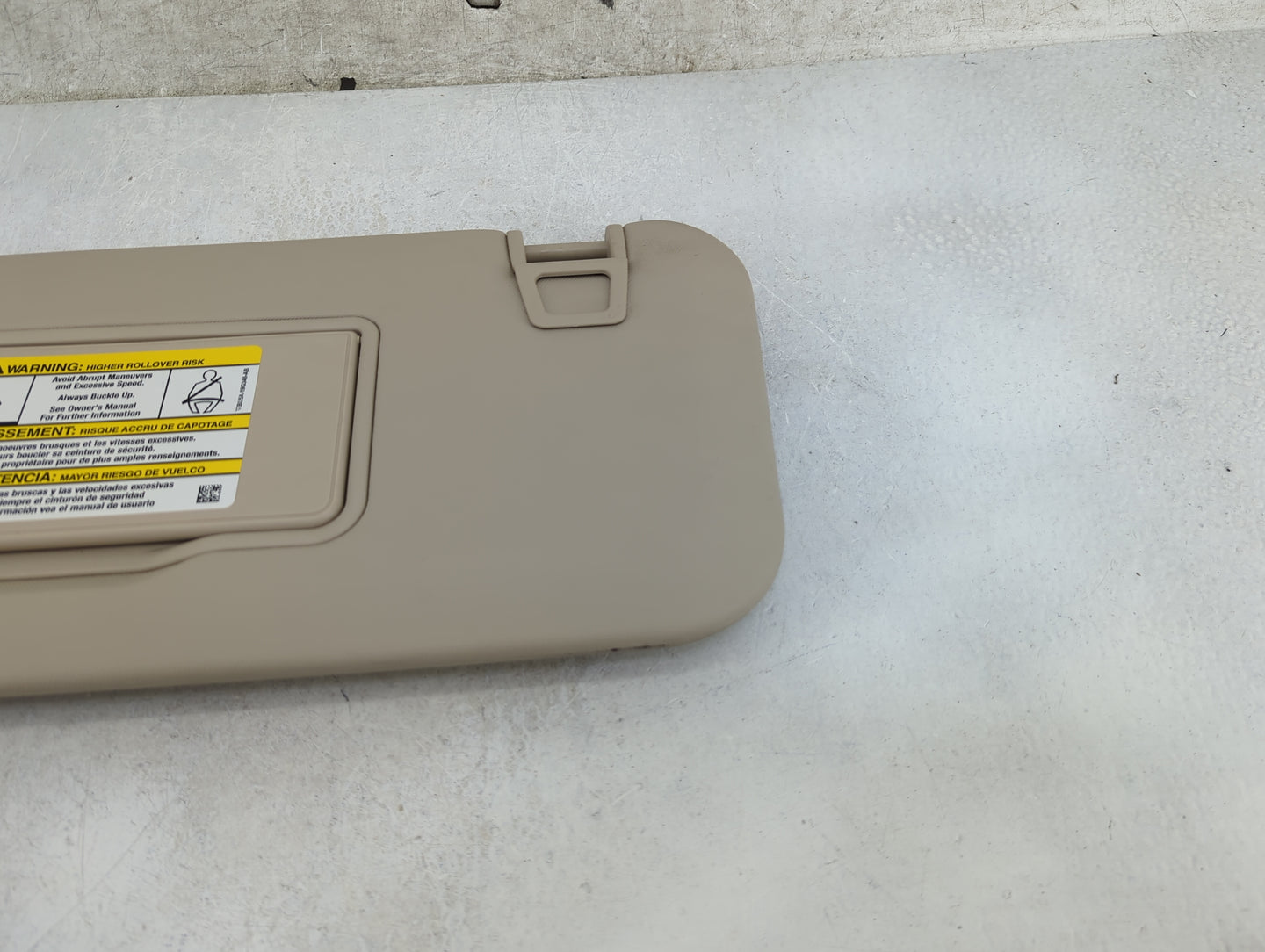 2020 Ford Escape Sun Visor Shade Replacement Driver Left Mirror Fits OEM Used Auto Parts - Oemusedautoparts1.com